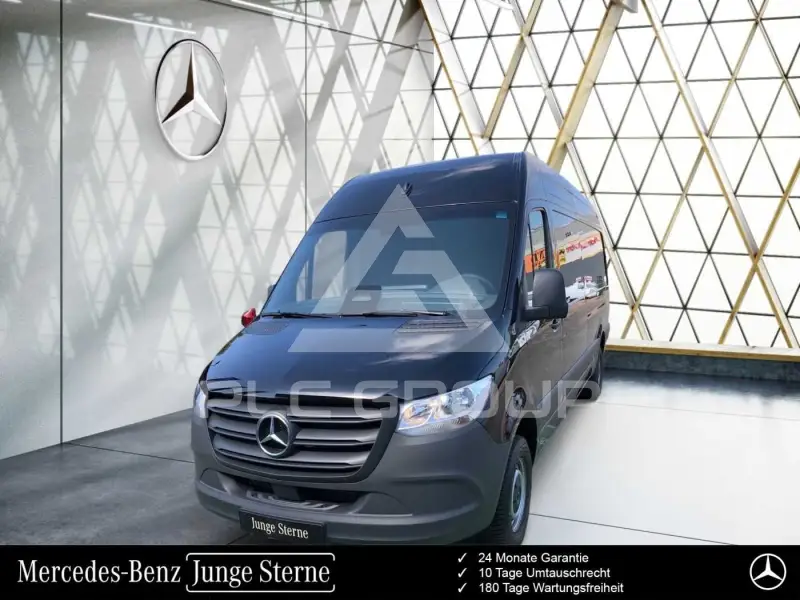 2025 Mercedes Benz Sprinter