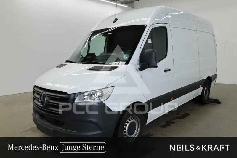 2025 Mercedes Benz Sprinter