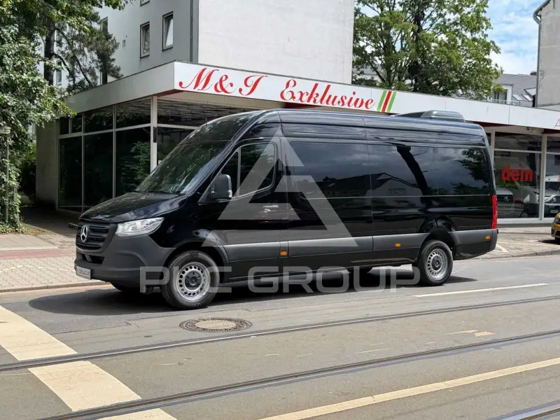 2025 Mercedes Benz Sprinter