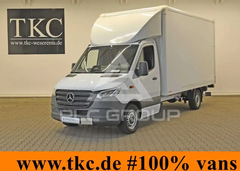 2025 Mercedes Benz Sprinter