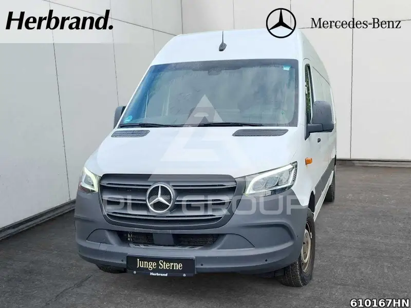 2025 Mercedes Benz Sprinter