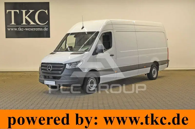 2025 Mercedes Benz Sprinter