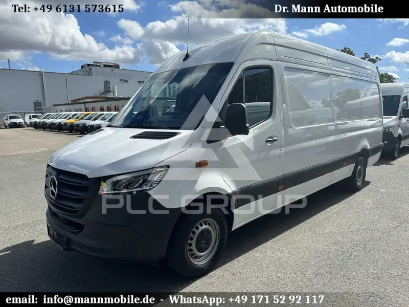 2025 Mercedes Benz Sprinter