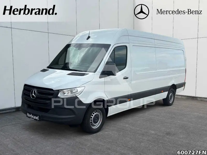 2025 Mercedes Benz Sprinter