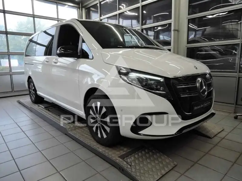 2025 Mercedes Benz EQV