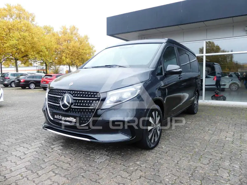 2025 Mercedes Benz E 300