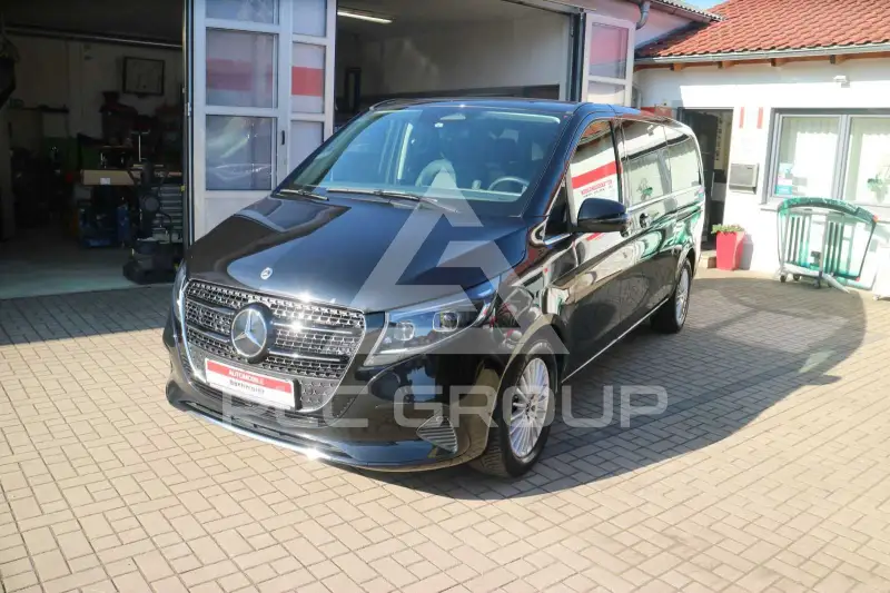 2025 Mercedes Benz E 300