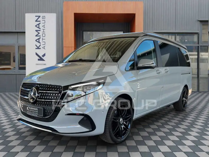 2025 Mercedes Benz E 300