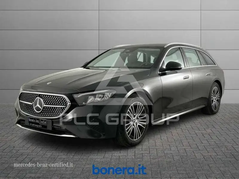 2025 Mercedes Benz 