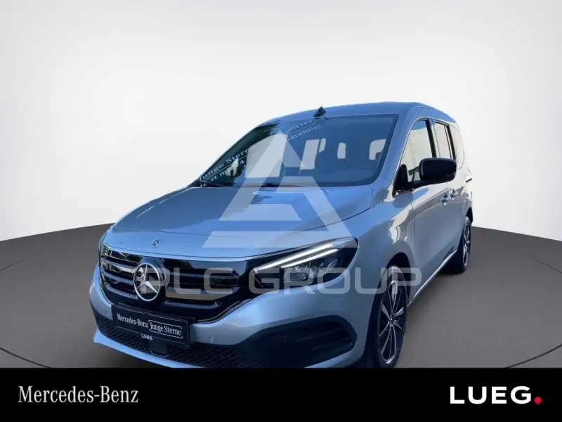 2025 Mercedes Benz EQT