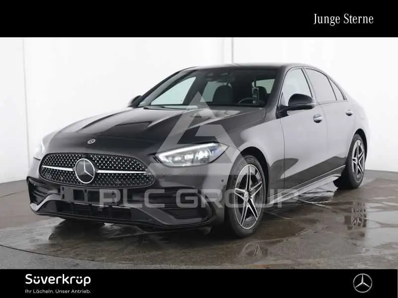 2025 Mercedes Benz C 400