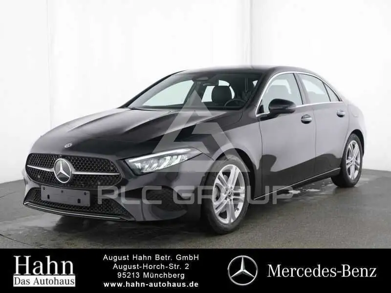2025 Mercedes Benz A 180