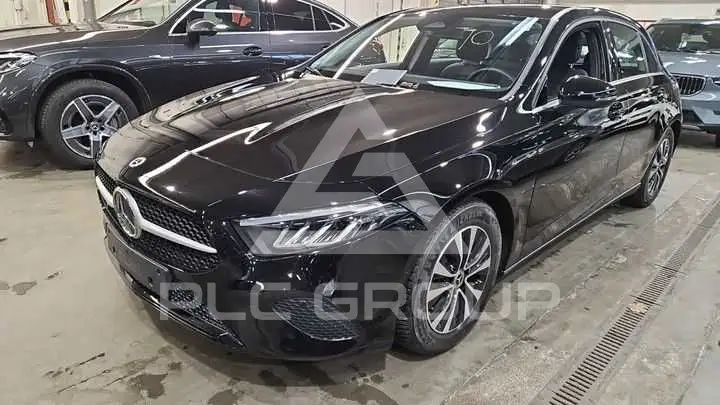 2025 Mercedes Benz A 180