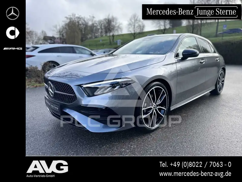 2025 Mercedes Benz A 180