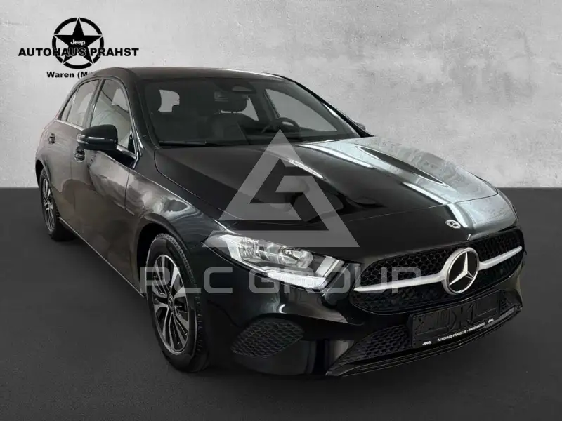 2025 Mercedes Benz A 180