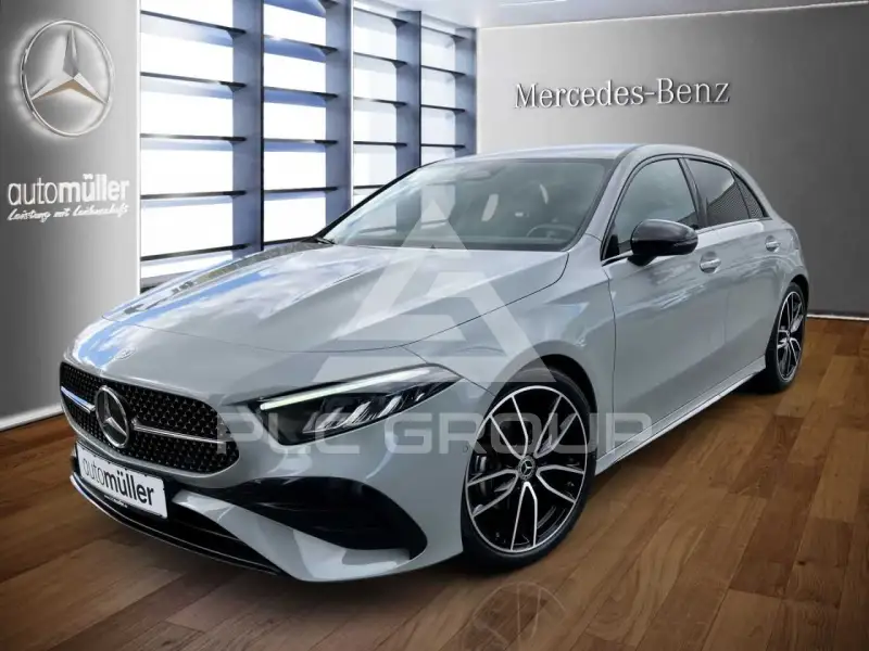 2025 Mercedes Benz A 180