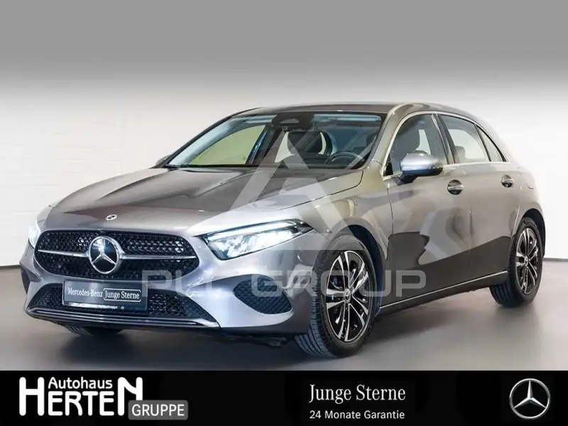 2025 Mercedes Benz A 180