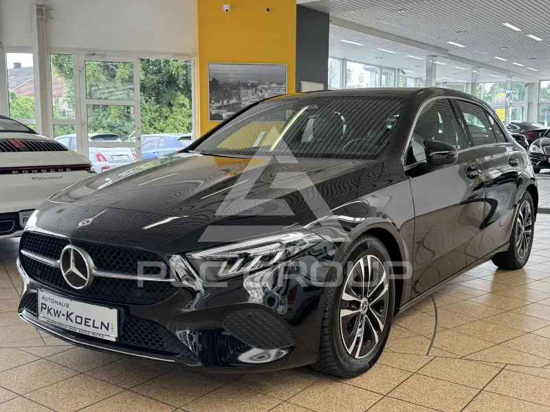 2025 Mercedes Benz A 180