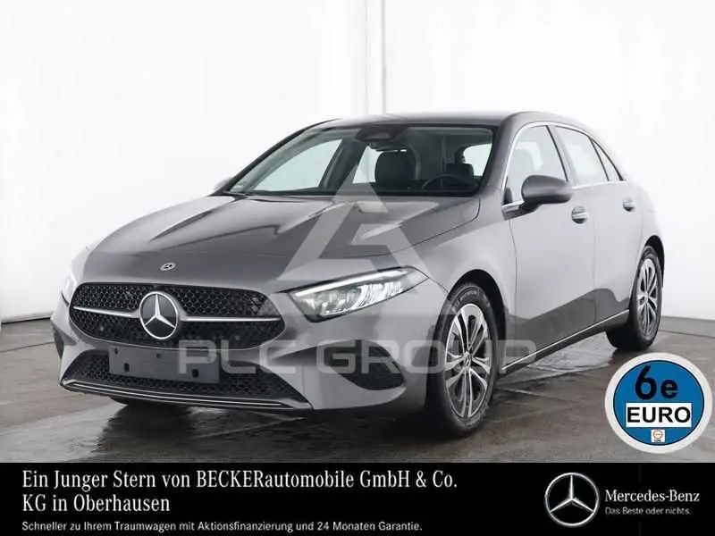 2025 Mercedes Benz A 180