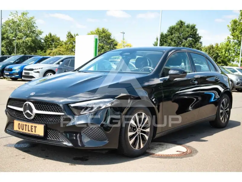 2025 Mercedes Benz A 180