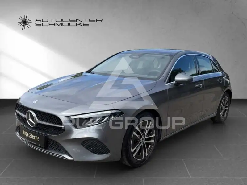 2025 Mercedes Benz A 180