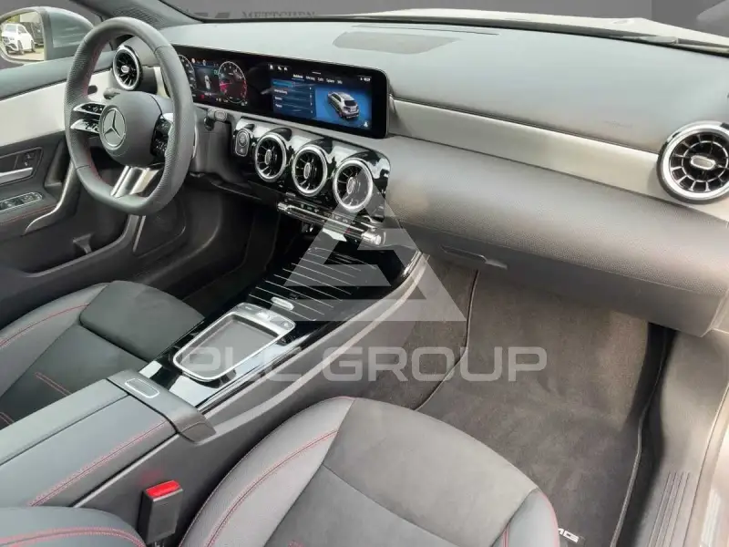 2025 Mercedes Benz A 180
