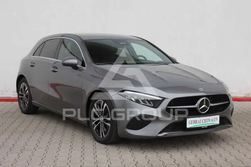 2025 Mercedes Benz A 180