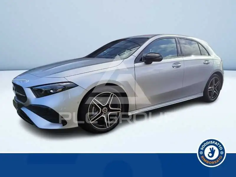 2025 Mercedes Benz A 180