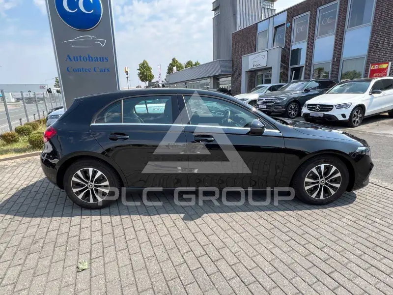 2025 Mercedes Benz A 180