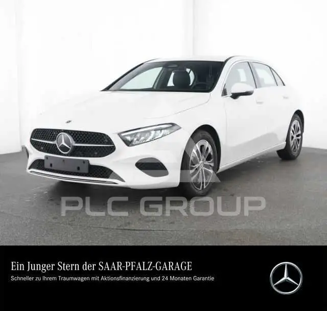 2025 Mercedes Benz A 180