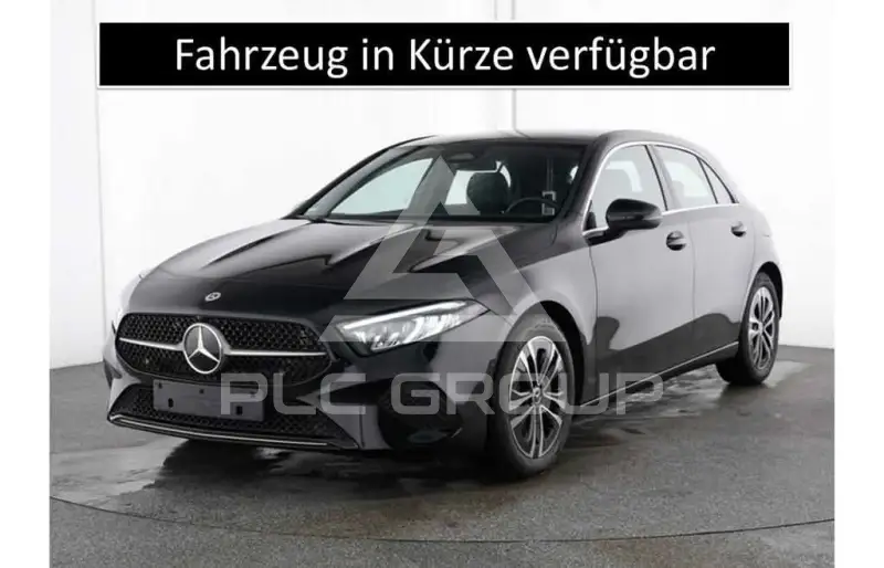 2025 Mercedes Benz A 180