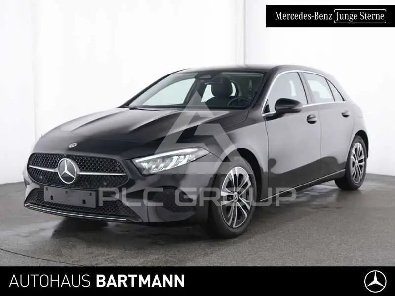 2025 Mercedes Benz A 180