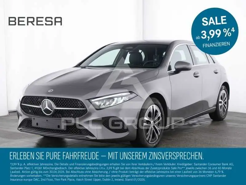 2025 Mercedes Benz A 200