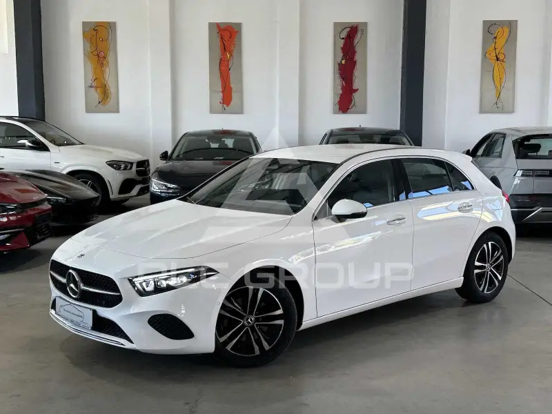 2025 Mercedes Benz A 200