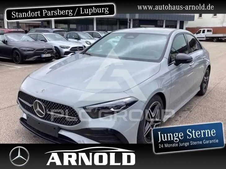 2025 Mercedes Benz A 200