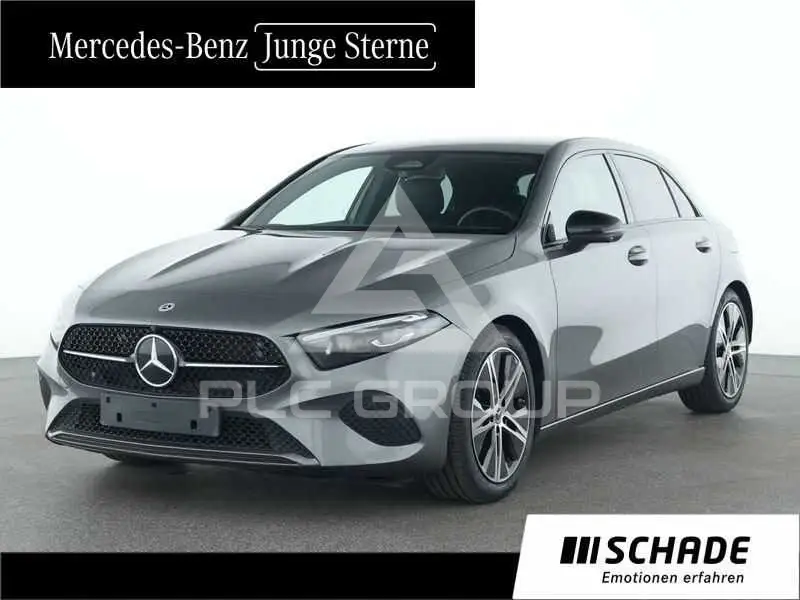 2025 Mercedes Benz A 200