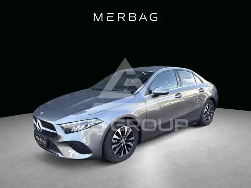 2025 Mercedes Benz A 200