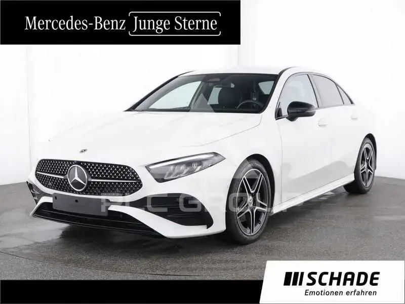 2025 Mercedes Benz A 200