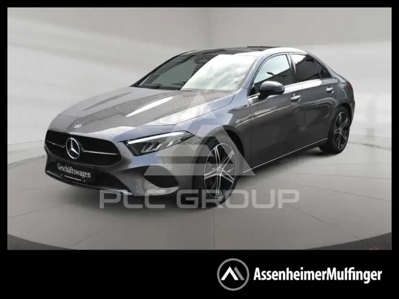 2025 Mercedes Benz A 200