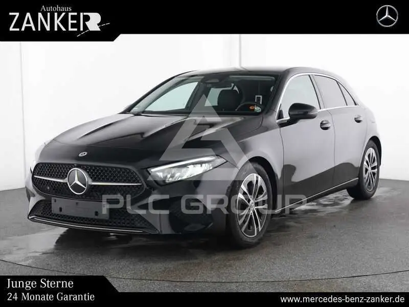 2025 Mercedes Benz A 200