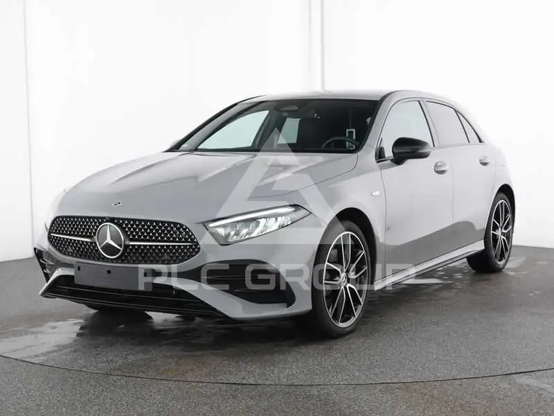 2025 Mercedes Benz A 250