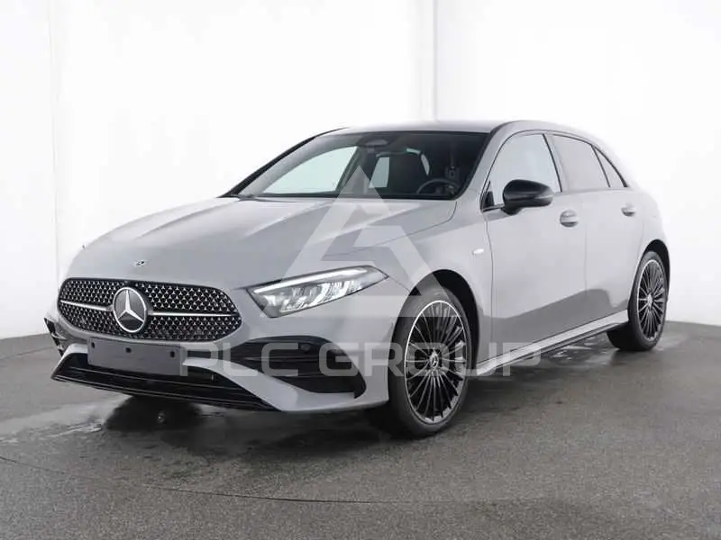 2025 Mercedes Benz A 250