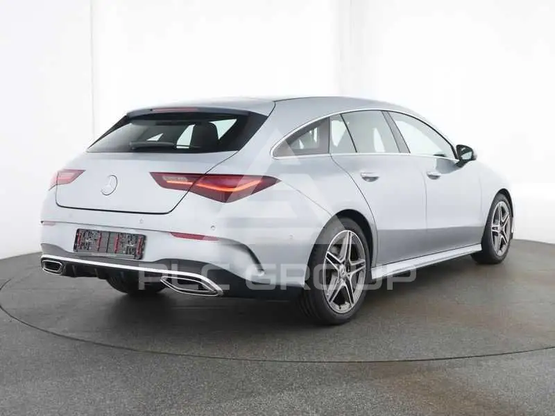 2025 Mercedes Benz CLA 200
