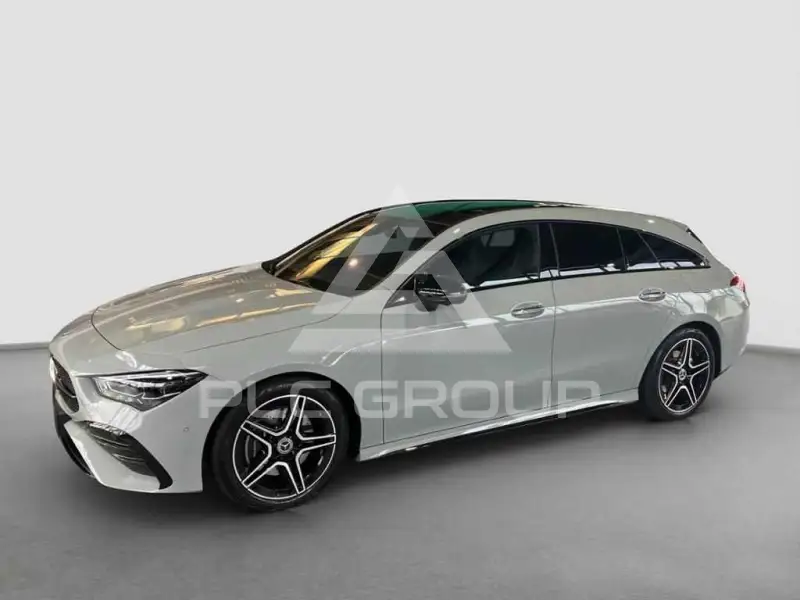 2025 Mercedes Benz CLA 200