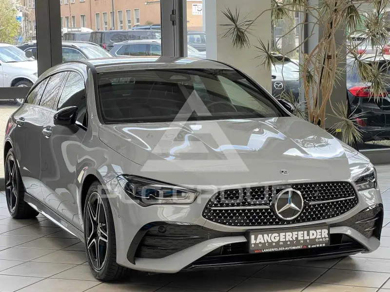 2025 Mercedes Benz CLA 200