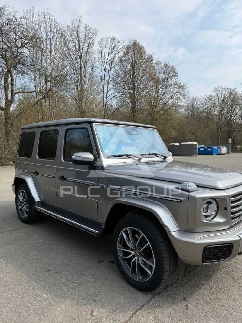 2025 Mercedes Benz G 500