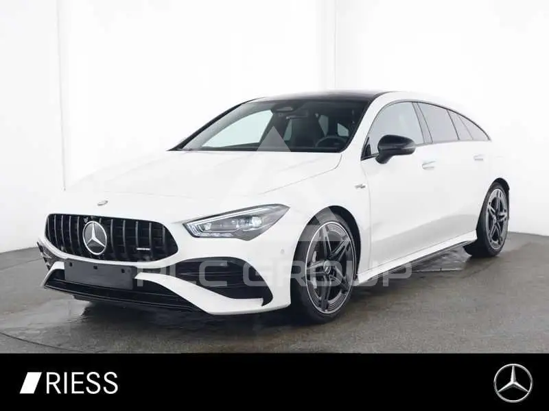 2025 Mercedes Benz CLA 35 AMG