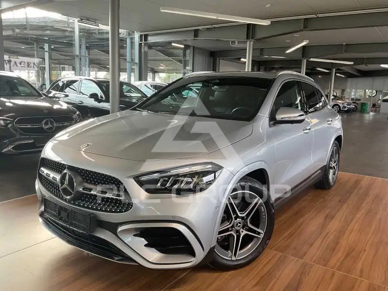 2025 Mercedes Benz GLA-Class