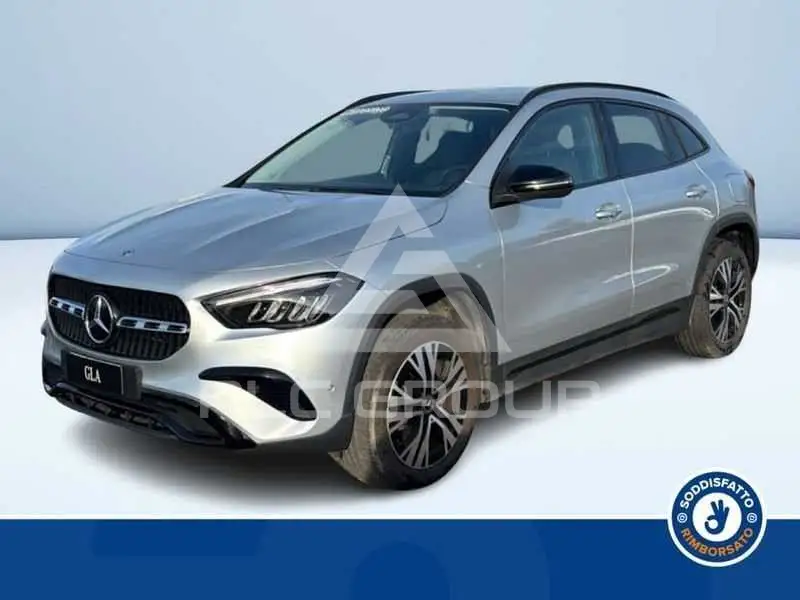 2025 Mercedes Benz GLA-Class