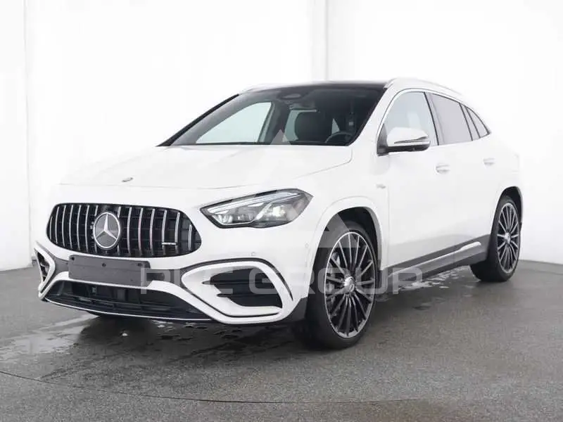 2025 Mercedes Benz GLA 35 AMG